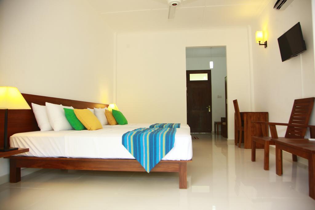 Samwill Holiday Resort Kataragama Zimmer foto