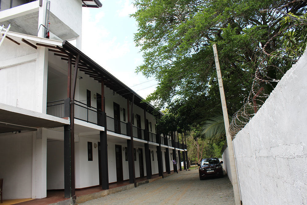 Samwill Holiday Resort Kataragama Exterior foto